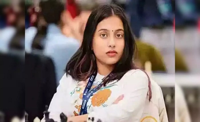 divya deshmukh